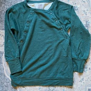 Gap nursing sweater